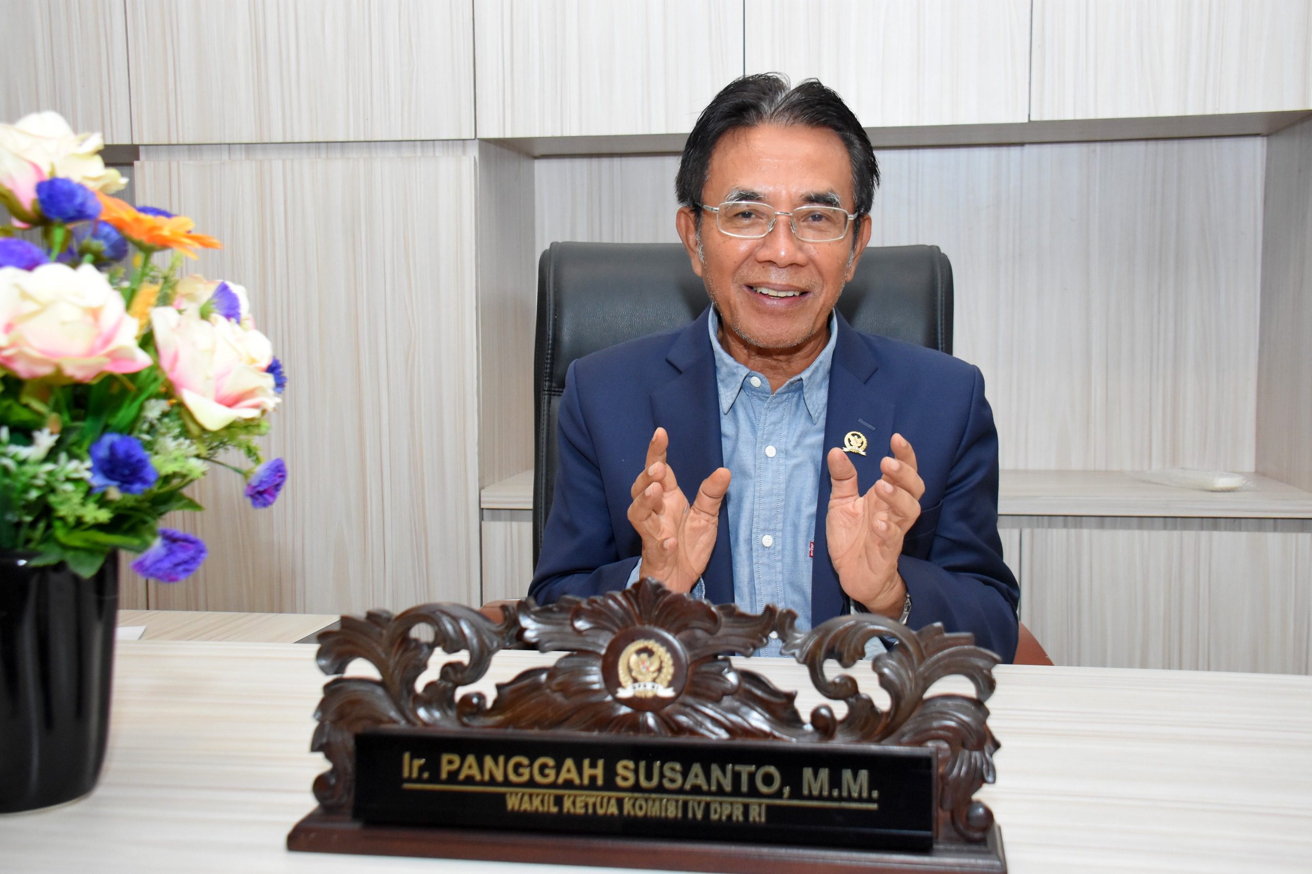 Wakil Ketua Komisi IV DPR RI, Panggah Susanto, saat diwawancara oleh Parlementaria di Gedung Nusantara, DPR RI, Senayan, Jakarta, Selasa (30/4/2025). Foto: Runi/vel.