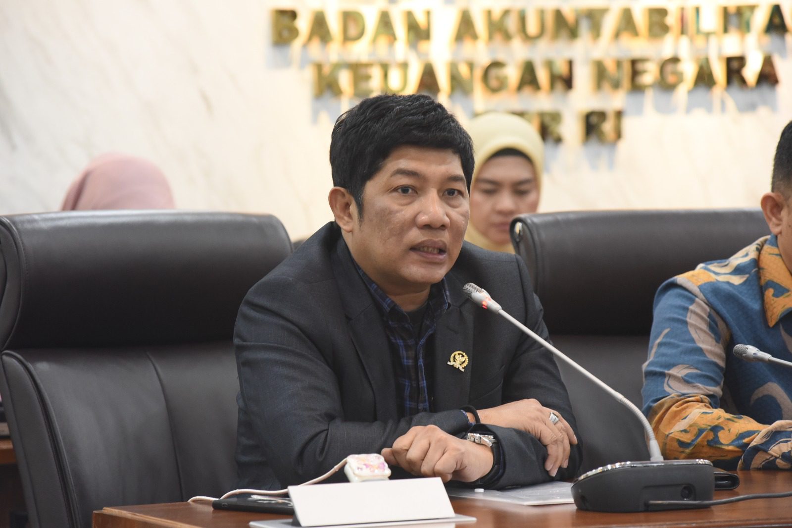 Anggota Badan Akuntabilitas Keuangan Negara (BAKN) DPR RI Zulfikar Hamonangan dalam audiensi dengan Asosiasi Pengecer Pupuk Indonesia di ruang rapat BAKN, Rabu (7/5/2025). Foto: Arief/vel.