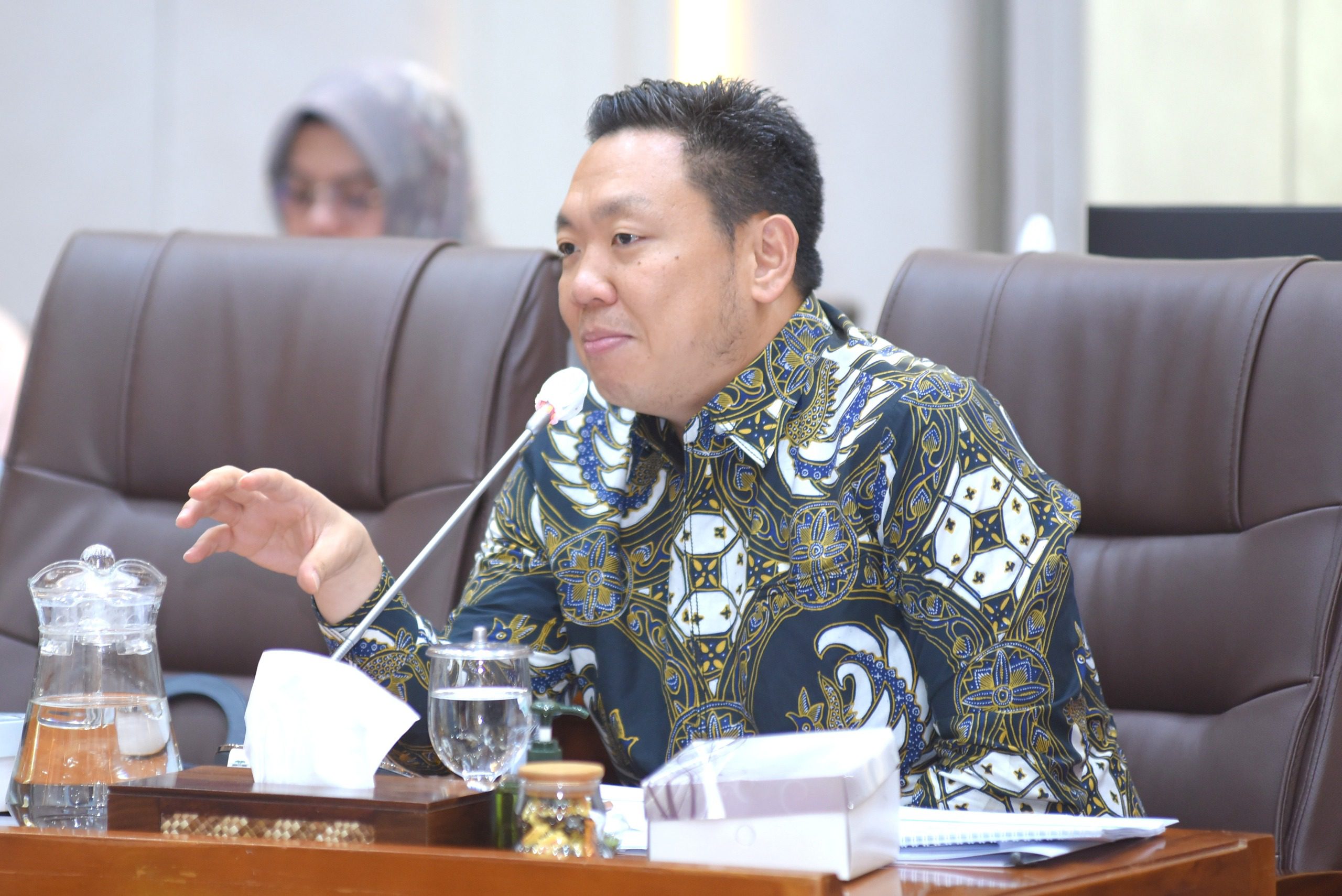Wakil Ketua Komisi IX DPR RI, Charles Honoris dalam Rapat Dengar Pendapat dengan Kepala BPOM pada Kamis (15/05/2025) di Gedung Nusantara I, DPR RI, Senayan, jakarta. Foto : Geral/Andri.