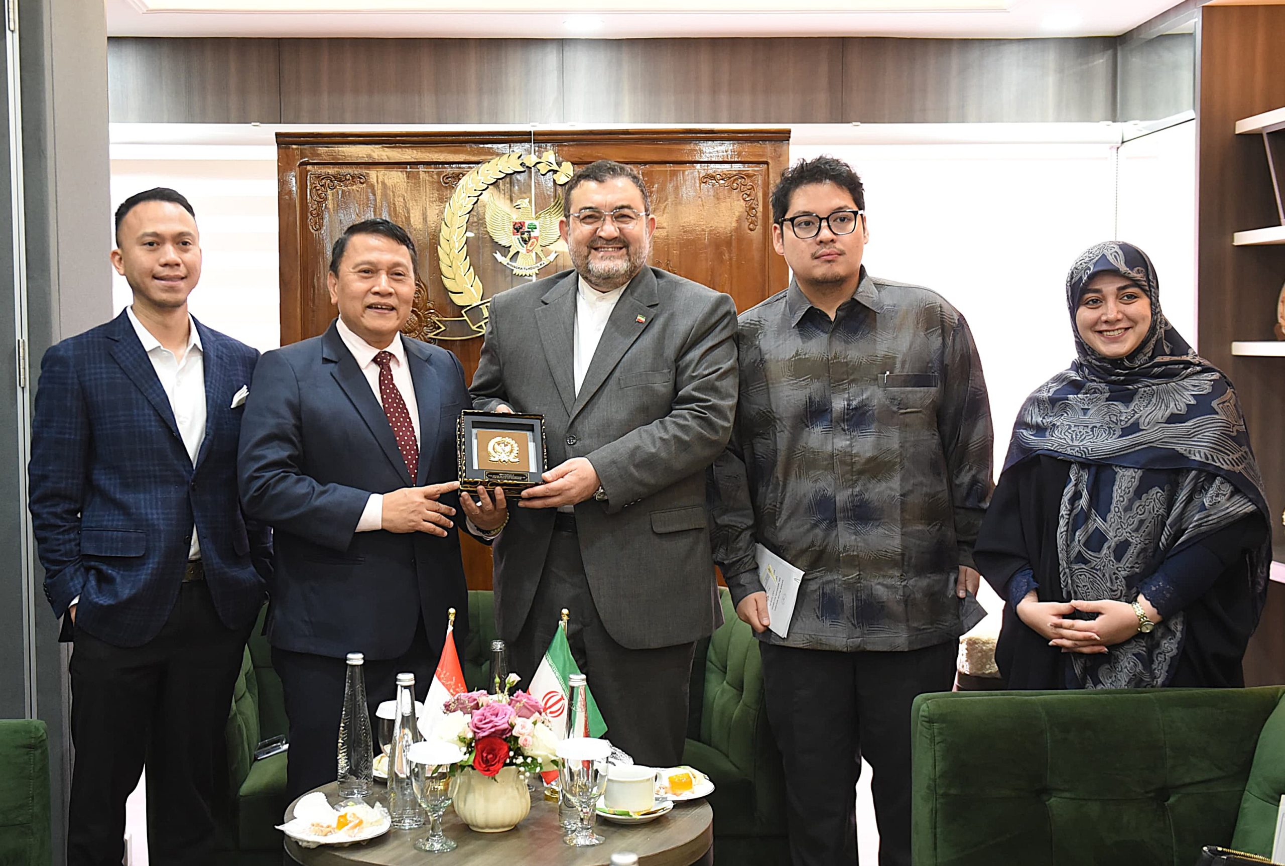 Komitmen Iran Tiba di Sidang Parlemen Negara OKI Jakarta dengan 62 Delegasi.