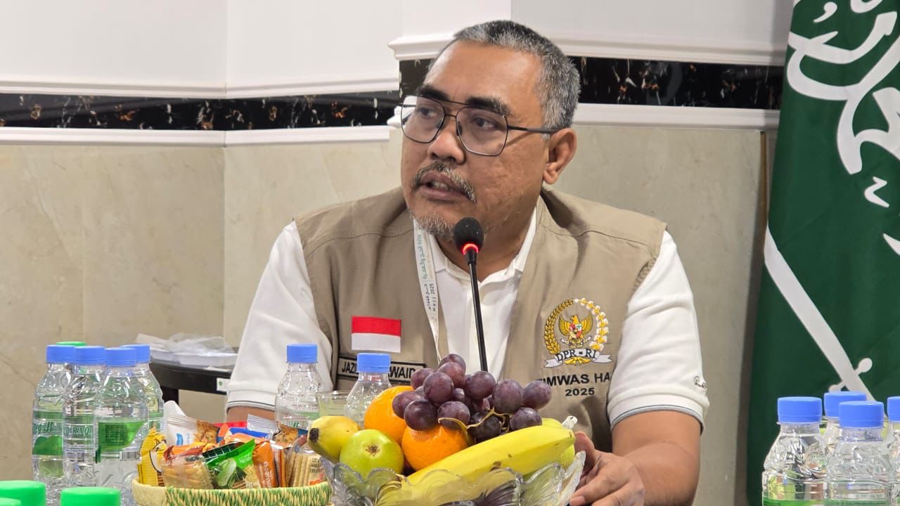 Anggota Tim Pengawas (Timwas) Haji DPR RI Jazilul Fawaid, saat pertemuan Timwas Haji bersama Kepala Daker Madinah, di Arab Saudi, Kamis (13/6/2025). Foto: rdn/vel.