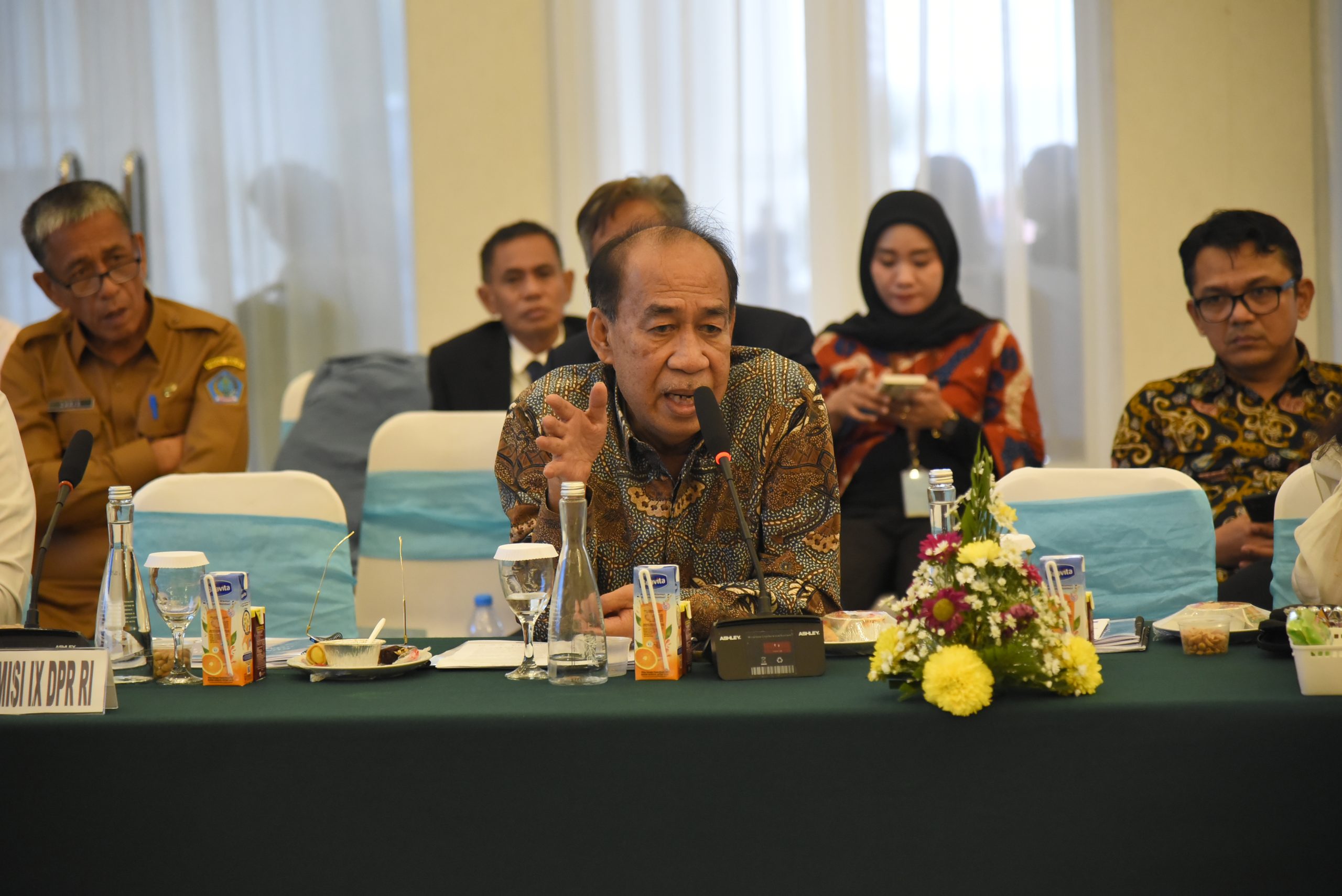 Anggota Komisi IX DPR RI, Ashabul Kahfi, saat mengikuti kunjungan kerja Komisi IX DPR RI di Manado, Sulawesi Utara, Senin (2/6/2025). Foto: Anju/vel.