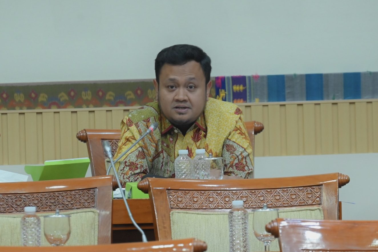 Anggota Komisi III DPR RI Bimantoro Wiyono saat RDPU bersama Akademisi Ahli Hukum dalam membahas RUU KUHAP, di Kompleks Parlemen, Senayan, Jakarta, Kamis (19/6/2025). Foto: Mentari/vel.