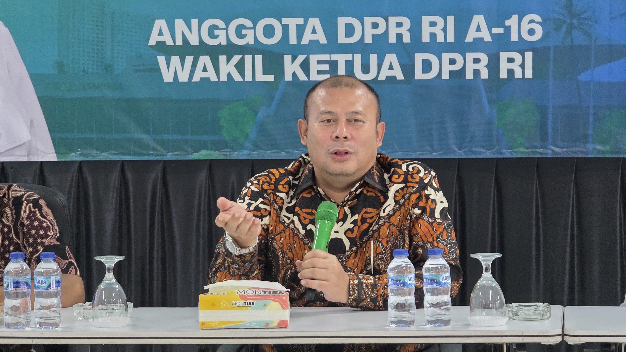 Wakil Ketua DPR RI Bidang Kesejahteraan Rakyat (Korkesra), Cucun Ahmad Syamsurijal, saat melakukan kegiatan reses di daerah pemilihannya yang meliputi Kabupaten Bandung dan Kabupaten Bandung Barat, pada Jumat (20/6/2025). Foto: Ubed/vel.
