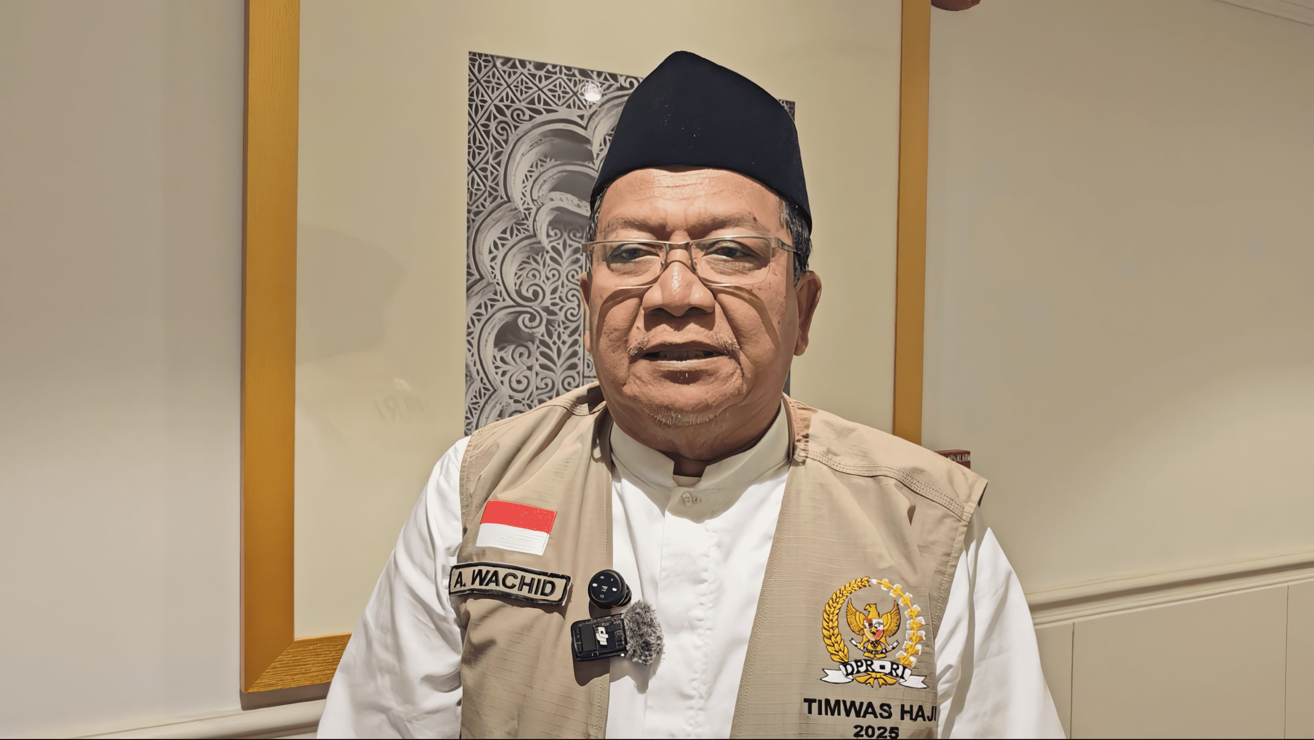 Anggota Timwas Haji DPR RI Abdul Wachid saat melakukan pemantauan ibadah haji di Madinah, Arab Saudi, Jumat (30/5/2025). Foto: ubed/vel.