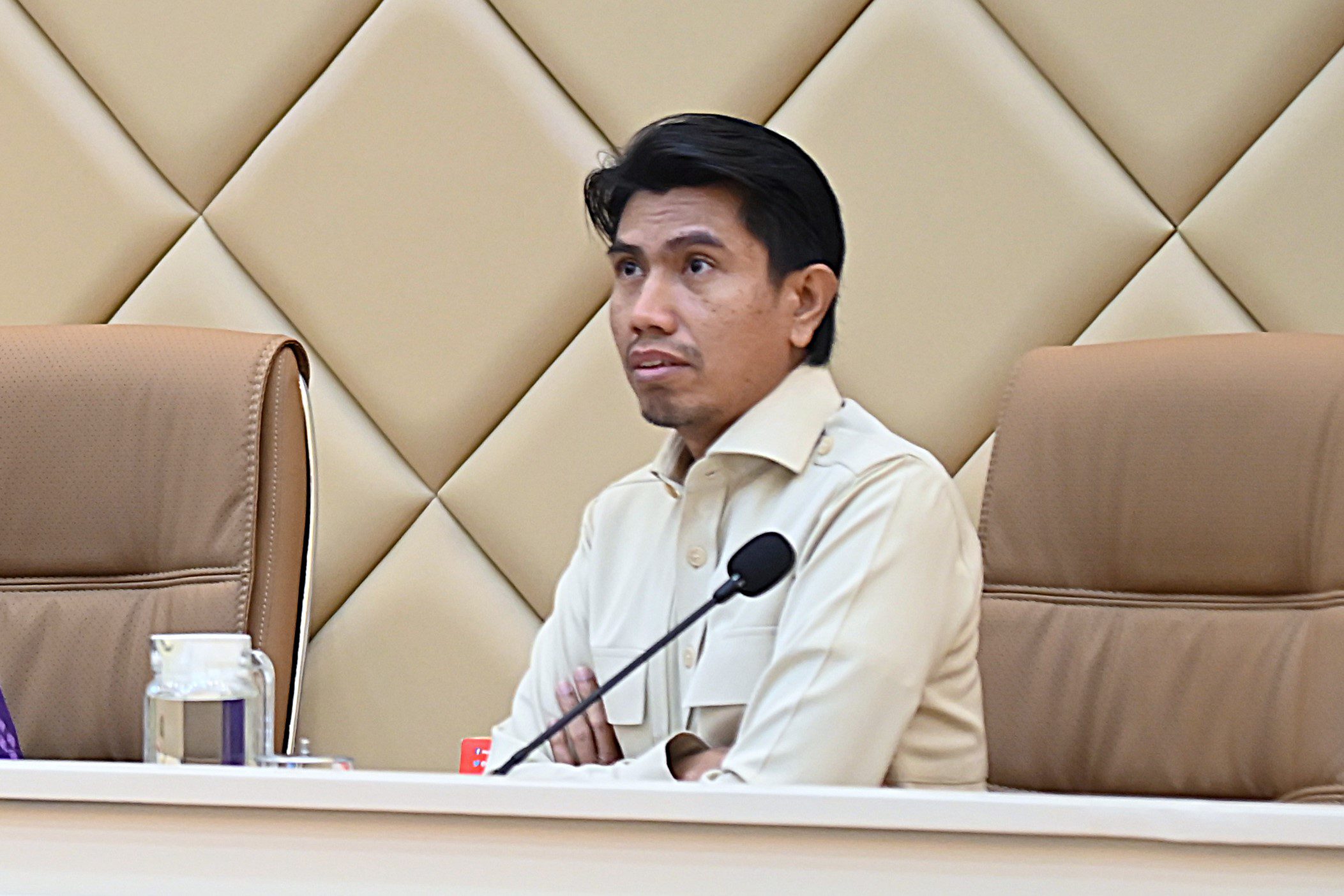 Wakil Ketua Komisi II DPR RI, Bahtra dalam rapat panitia kerja (panja) pembahasan RUU 10 Kabupaten Kota di Kompleks Parlemen, Senayan, Jakarta, Selasa (22/07/2025). Foto : Edo/Andri.