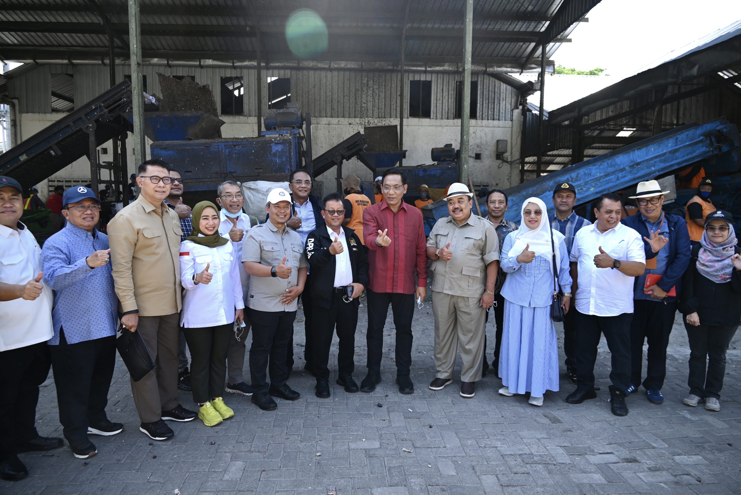 Anggota Komisi XII DPR RI, Meitri Citra Wardani, dalam kunjungan kerja spesifik Komisi XII DPR RI ke Tempat Pengolahan Sampah TPS3R Nitikan, Kecamatan Umbulharjo, Kota Yogyakarta, DIY, Sabtu (19/7/2025). Foto: Yasmin/vel.