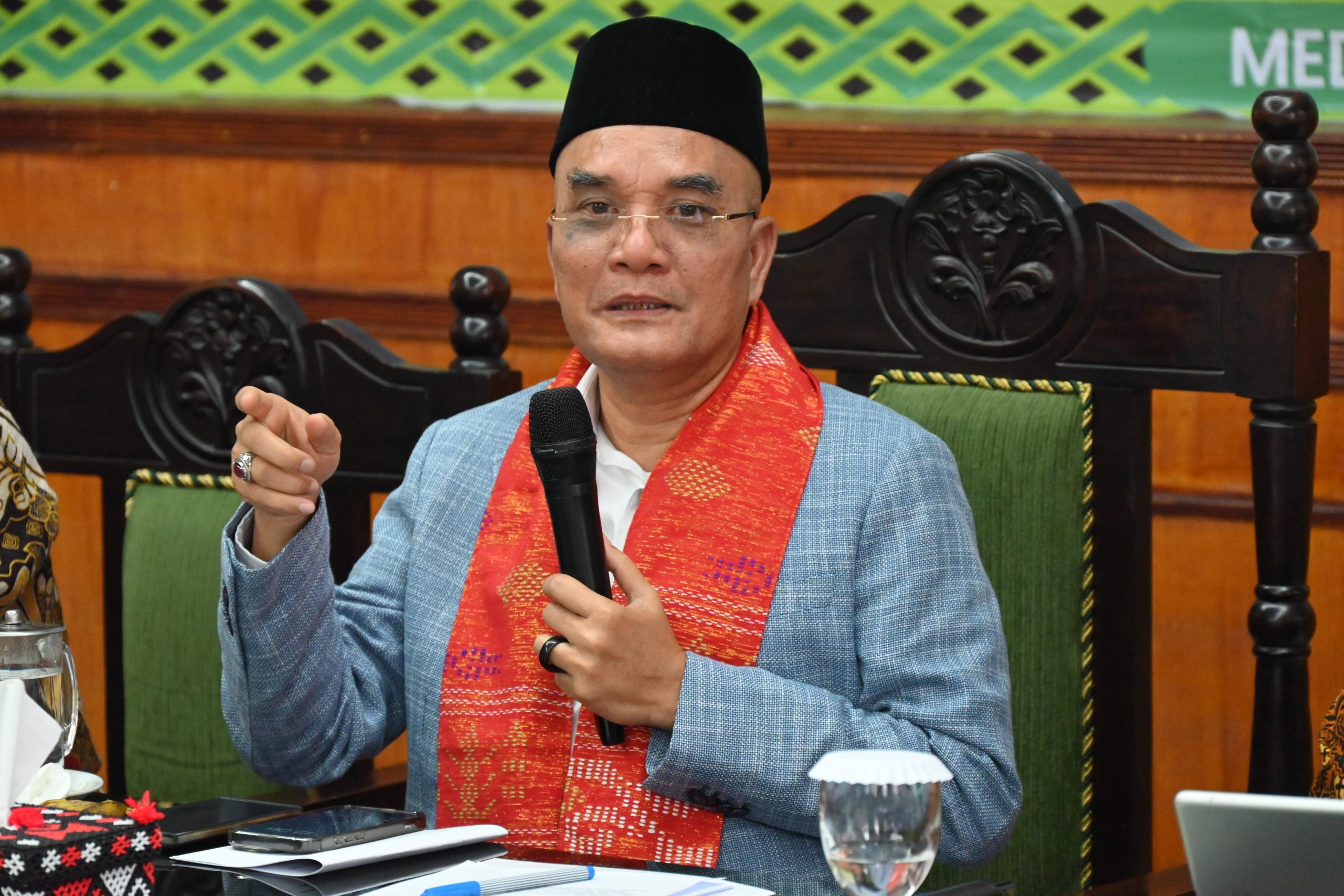 Ketua Komisi VIII DPR RI Marwan Dasopang saat memimpin kunjungan kerja spesifik Komisi VIII DPR RI ke UINSU, di Medan, Provinsi Sumatera Utara, Rabu(16/7/2025). Foto: Puntho/vel.