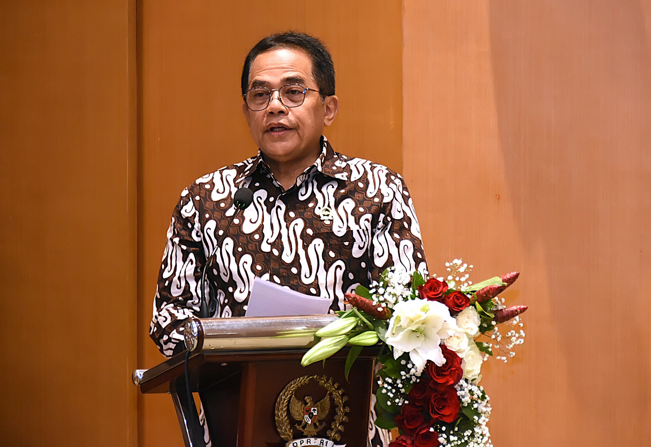 Sekretaris Jenderal DPR RI Indra Iskandar dalam rangka Launching ISO 37001 Sistem Manajemen Anti Penyuapan” di Ruang Abdul Muis, Senayan, Jakarta, Selasa (5/8/2025). Foto : Runi/Andri.