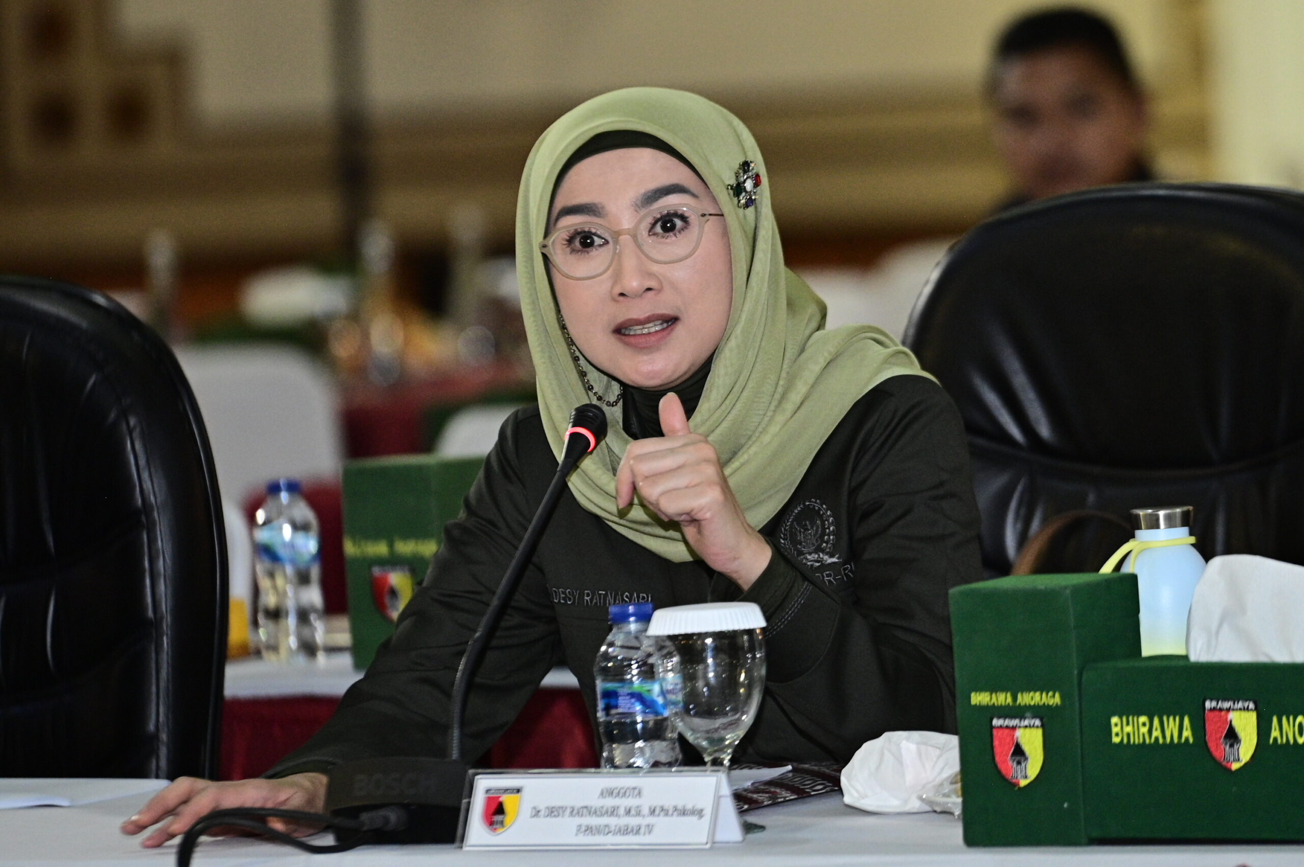Anggota Komisi I DPR RI, Desy Ratnasari, dalam Kunjungan Kerja Reses Komisi I DPR RI di Kodam V/Brawijaya, Kota Surabaya, Pronvinsi Jawa Timur, Rabu (8/10/2025). Foto: Farhan/vel.