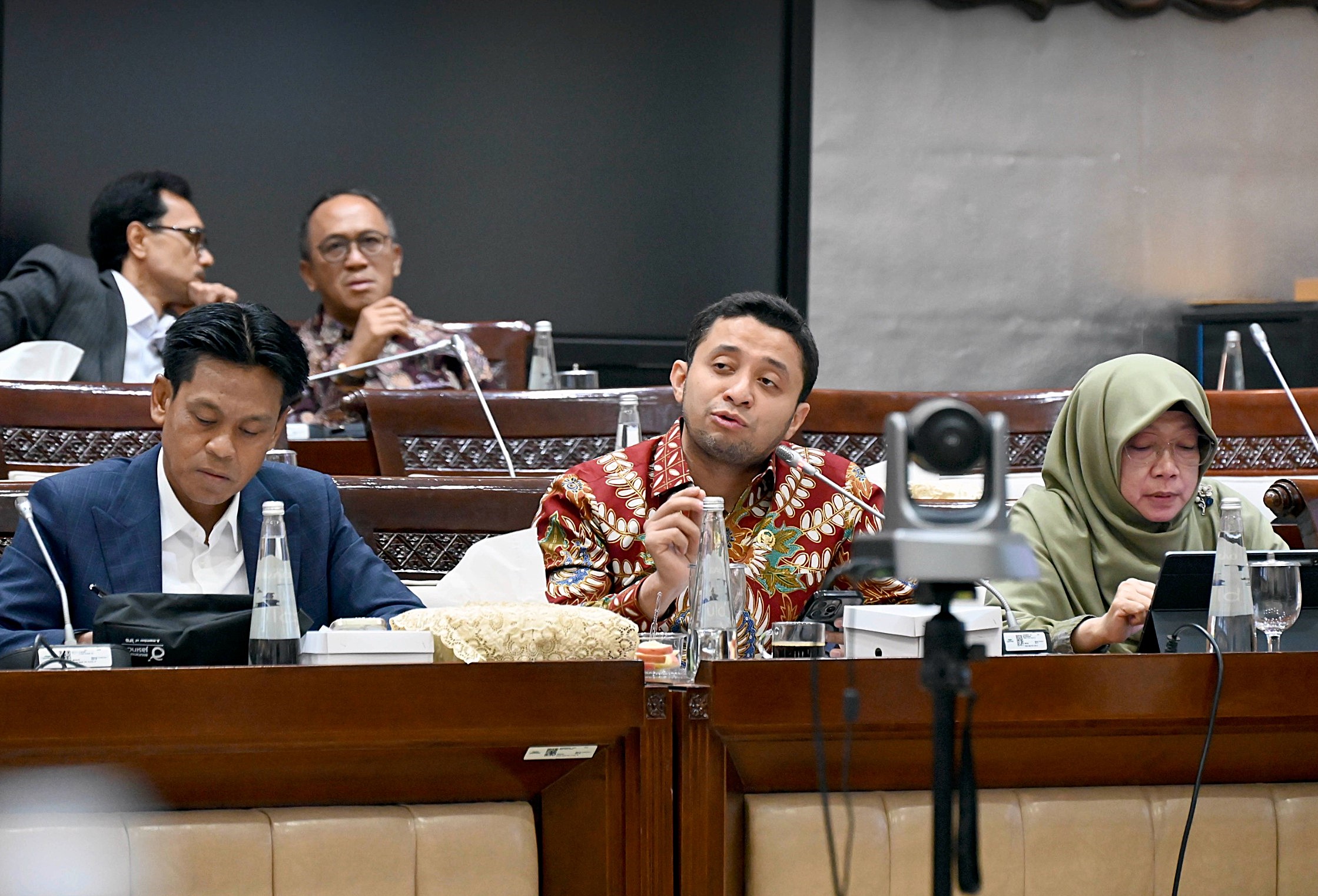 Anggota Komisi XI DPR RI, Habib Idrus Salim Aljufri dalam Rapat Kerja Komisi XI bersama Menteri Keuangan (Menkeu) di Gedung Nusantara I, DPR RI, Senayan, Jakarta, Selasa (30/9/2025). Foto : Mario/Andri.