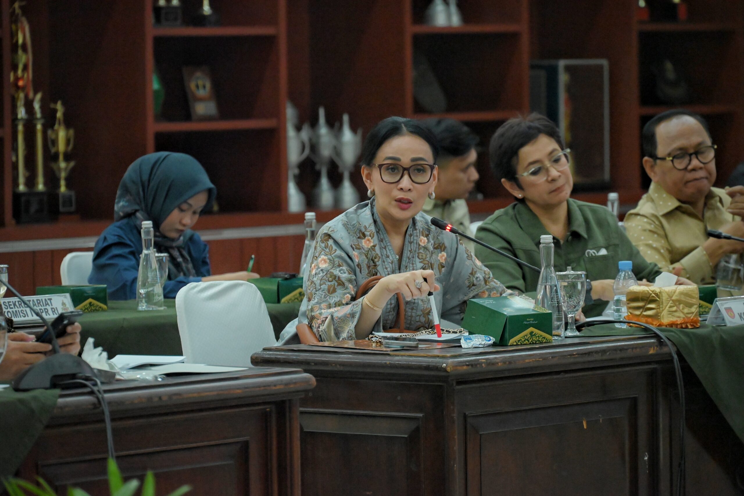 Anggota Komisi I DPR RI Amelia Angraeni dalam Kunjungan Kerja Reses Komisi I ke Semarang, Jawa Tengah, Kamis (9/10/2025). Foto: Tari/vel.