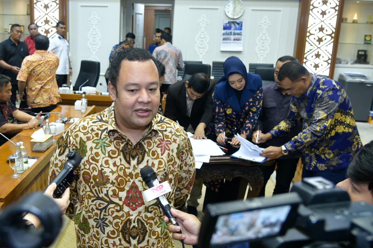 Wakil Ketua Komisi XI DPR RI Muhammad Haikal dalam Rapat Pleno Badan Legislasi DPR RI terkait pengambilan keputusan RUU PPSK di Senayan, Jakarta. Foto: Munchen/vel