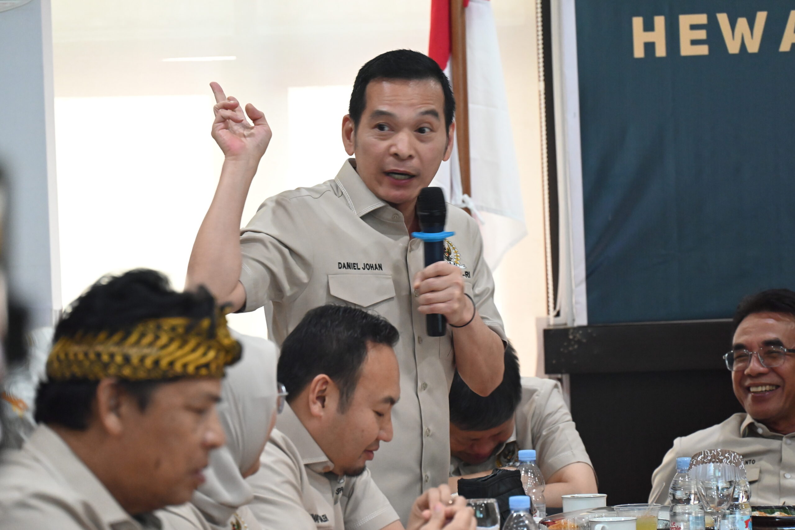 Anggota Komisi IV DPR RI, Daniel Johan saat mengikuti kunjungan kerja spesifik Komisi IV ke Pontianak, Kalimantan Barat, Selasa (30/9/2025). Foto: Yasmin/vel
