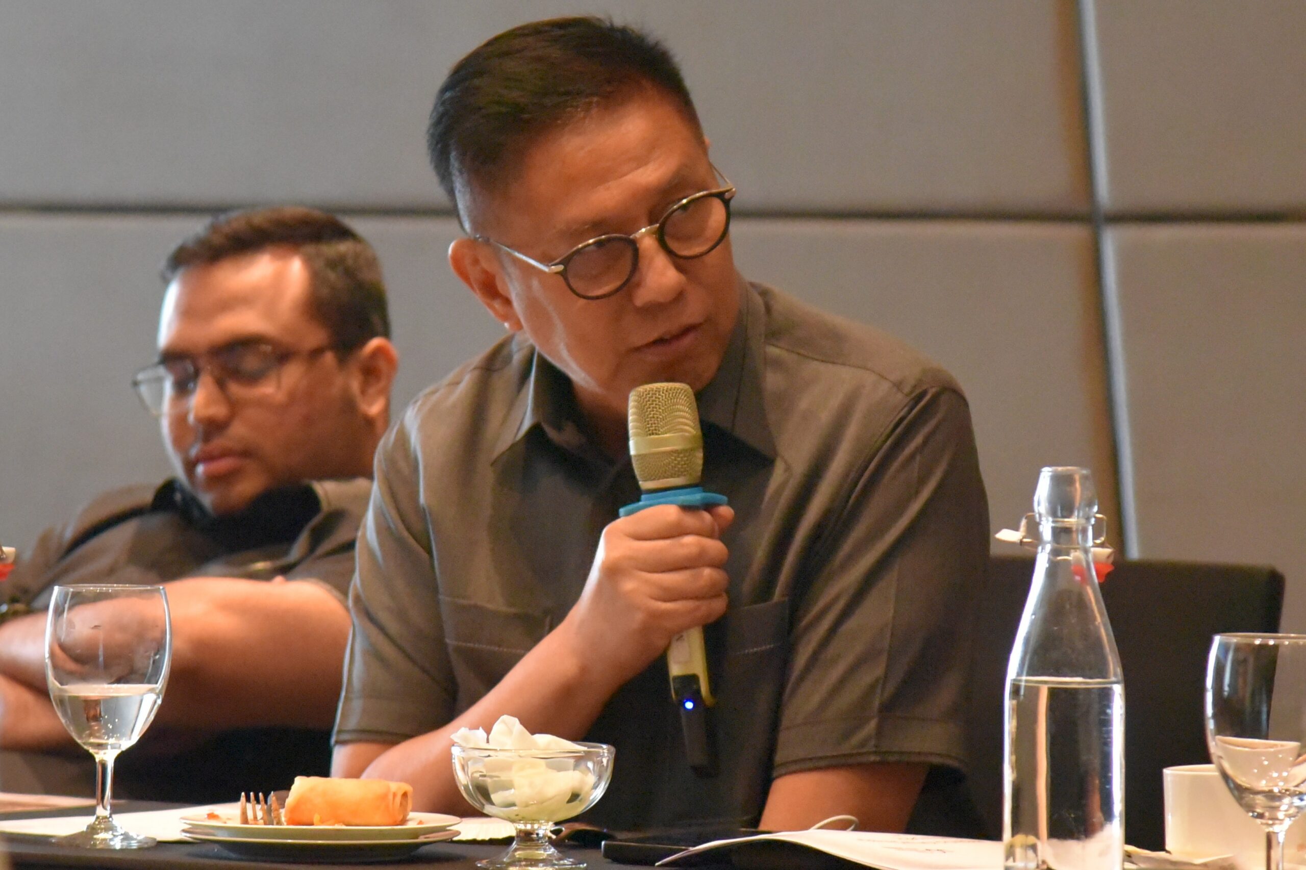 Anggota Komisi XII DPR RI, Mulyadi, dalam pertemuan di Batam, Kepulauan Riau, Rabu (29/10/2025). Foto: Aaron/vel.