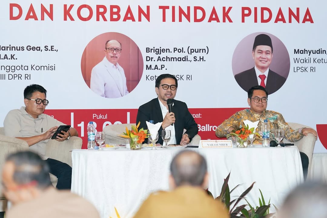 Anggota Komisi XIII DPR RI, Marinus Gea, dalam kegiatan sosialisasi LPSK yang digelar di Tangerang, Selasa (14/10/2025). Foto: Ist/vel.
