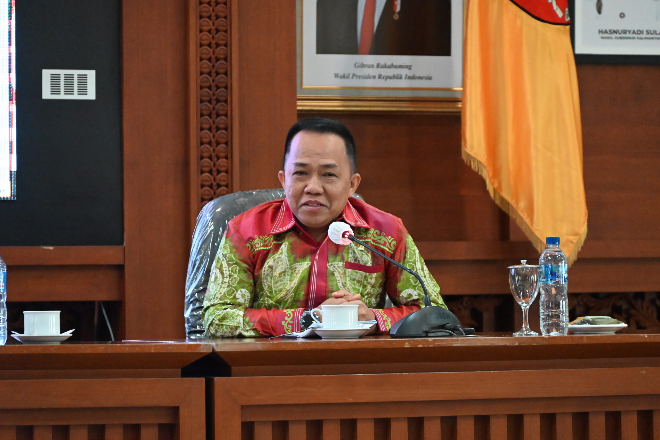 Anggota Komisi VIII DPR RI Sudian Noor dalam kunjungan kerja Komisi VIII DPR RI ke Kantor Wilayah Kementerian Agama Provinsi Kalimantan Selatan. Foto: Balggys/vel.