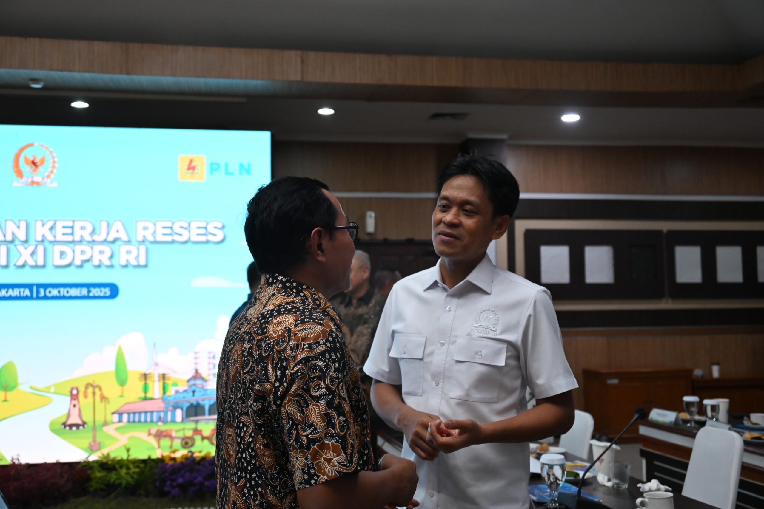 Anggota Komisi XI DPR RI Didik Haryadi saat Kunjungan Kerja Komisi XI DPRI ke PT PLN UP3 Surakarta di Kota Solo, Provinsi Jawa Tengah, Jumat (3/10/2025). Foto: Saum/vel