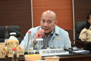 Anggota Komisi I DPR RI, Sabam Rajagukguk, dalam Kunjungan Kerja Reses Komisi I DPR RI ke Kota Bandung. Foto: Nadhen/vel.