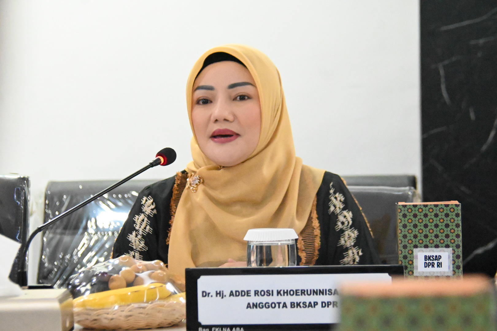 Anggota Badan Kerja Sama Antar-Parlemen (BKSAP) DPR RI, Ade Rossi Khoerunnisa, saat mengikuti kunjungan kerja BKSAP DPR RI ke UIN Syarif Hidayatullah Jakarta. Foto: Ridwan/vel.