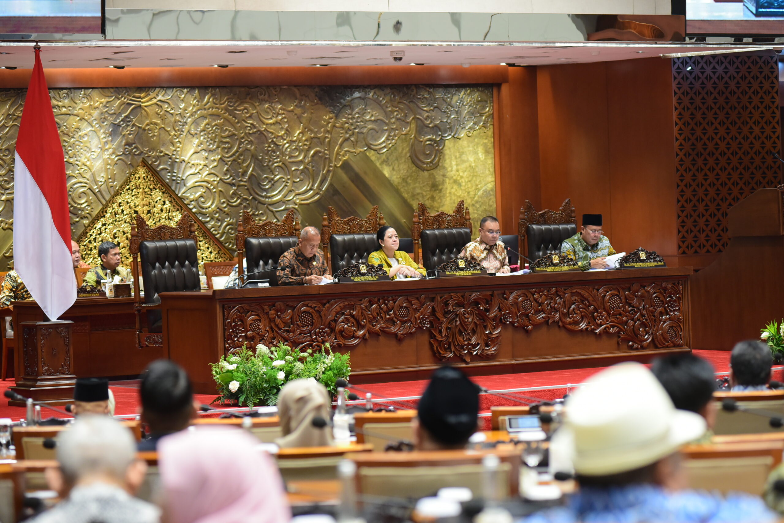 Wakil Ketua DPR RI, Sufmi Dasco Ahmad, saat memimpin rapat paripurna, Kamis (2/10). Foto: Oji/vel.