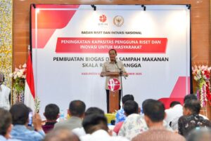 Anggota Komisi X DPR RI, Juliyatmono dalam acara Pelatihan Pemasaran Produk UMKM yang diselenggarakan di Karanganyar, Jawa Tengah, Rabu (8/10/2025). Foto : Ist/Andri.