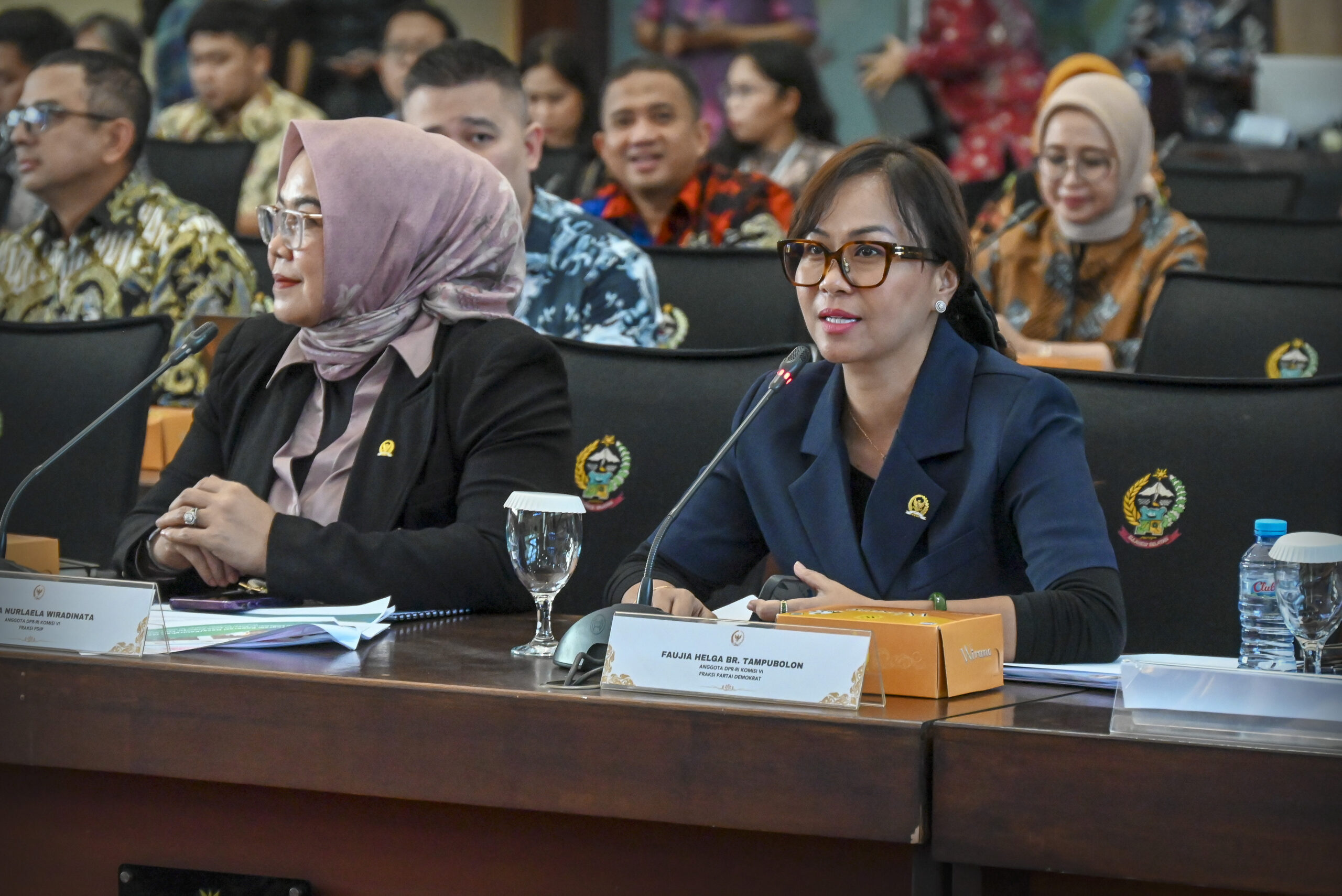 Anggota Komisi VI DPR RI, Faujia Helga Tampubolon, saat kunjungan kerja reses Komisi VI DPR RI di Kantor Gubernur Sulawesi Selatan, Makassar, Jumat (3/10/2025). Foto: Mario/vel.