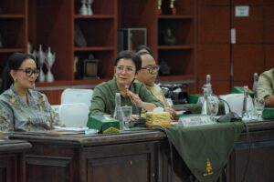 Anggota Komisi I DPR RI Nurul Arifin, dalam pertemuan Kunjungan Kerja Reses Komisi I DPR RI ke Kodam IV Diponegoro, Semarang, Jawa Tengah, Rabu (8/10/2025). Foto: Tari/vel.
