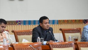 Anggota Komisi III DPR RI Bimantoro Wiyono saat Rapat Kerja dengan Ketua KY, di Gedung Nusantara II, Senayan, Jakarta, Rabu (1/10/2025). Foto: Mahendra/vel