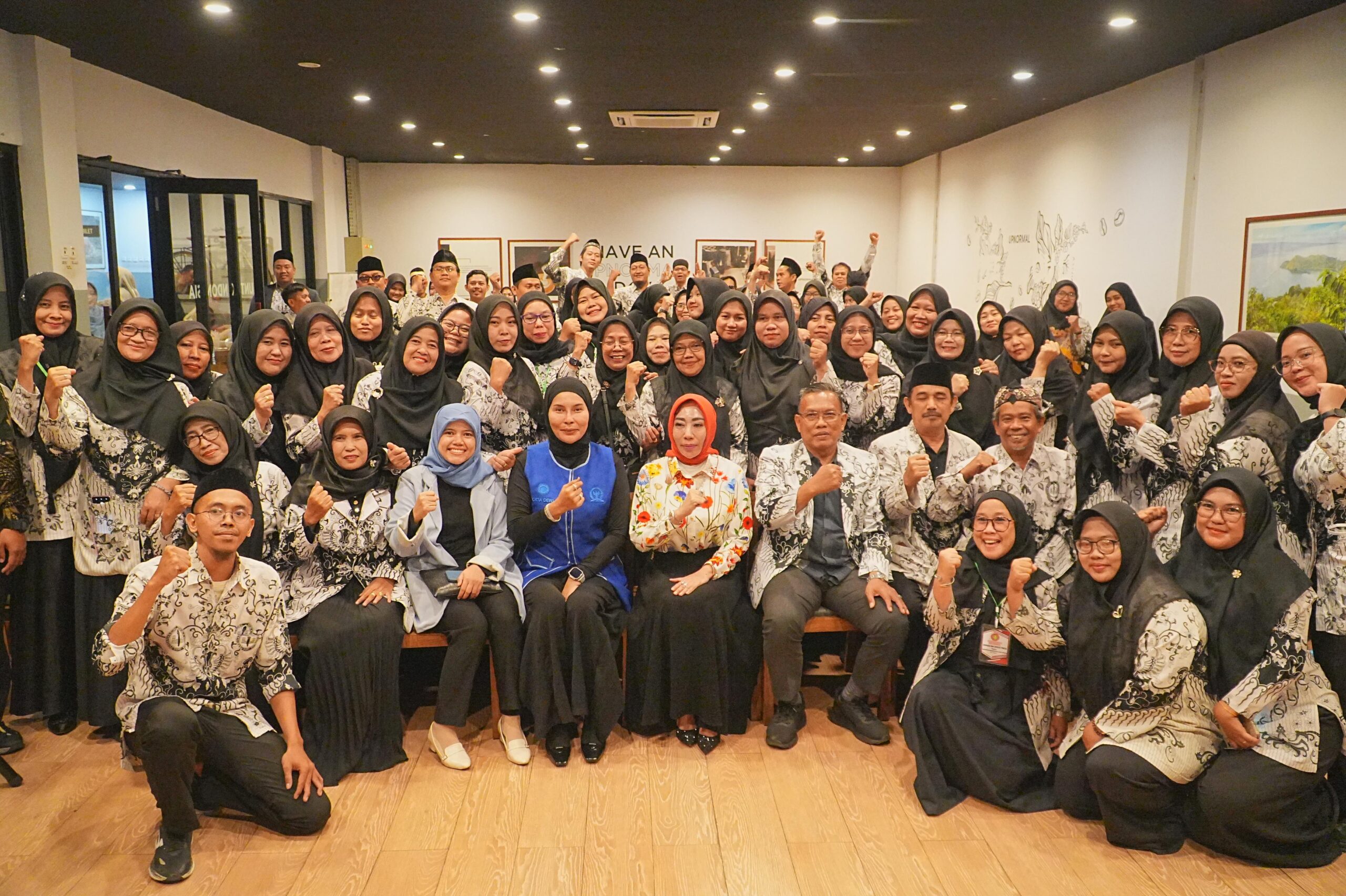 Anggota DPR RI dari Dapil Banten III Okta Kumala Dewi. Foto : Ist/Andri.