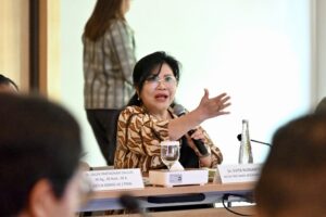 Wakil Ketua Komisi VII DPR RI, Evita Nursanty, saat mengikuti pertemuan dengan Injourney di KEK Sanur, Kamis (30/10/2025). Foto: Bianca/vel.