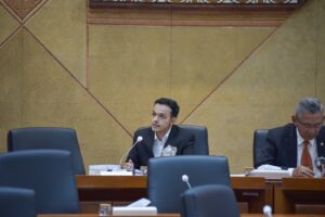 Anggota Komisi IX DPR RI, Gamal Albinsaid, saat mengikuti Rapat Panja Revisi Undang-Undang (RUU) Ketenagakerjaan, di Gedung Nusantara I, Senayan, Jakarta, Selasa (18/11/2025). Foto: Eno/vel.