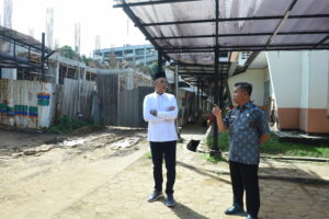 Ketua Komisi VIII DPR RI Marwan Dasopang saat memimpin Tim Kunjungan Kunspek Komisi VIII DPR mengunjungi MAN IC Serpong, Tangerang Selatan, Rabu (26/11/2025). Foto : Jaka/Andri.