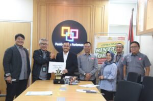 Ketua Komisi XIII DPR RI Willy Aditya saat menjadi juri Lomba Orasi Bintang Orator (LOBO) DPR RI 2025 di Gedung Nusantara II, Kompleks Parlemen, Senayan, Jakarta, Kamis (6/11/2025). Foto : Arief/Andri.