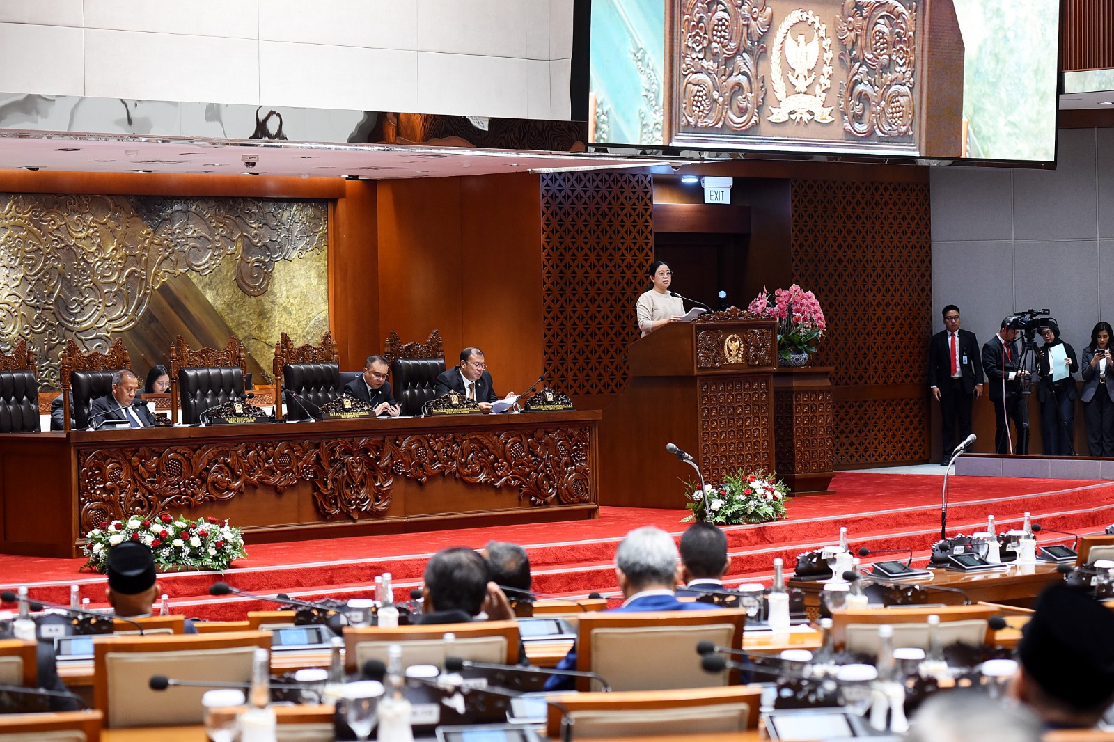 Ketua DPR RI Puan Maharani saat membacakan pidato pembukaan Masa Persidangan II DPR RI Tahun Sidang 2025-2026 di Gedung DPR, Selasa (4/11/2025). Foto: Dep/vel.
