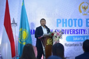 Ketua DPR RI Mardani Ali Sera, saat menyampaikan pidato sekaligus membuka acara Photo Exhibition di Hall Gedung Nusantara IV, Selasa (4/11/2025). Foto: Oji/vel.