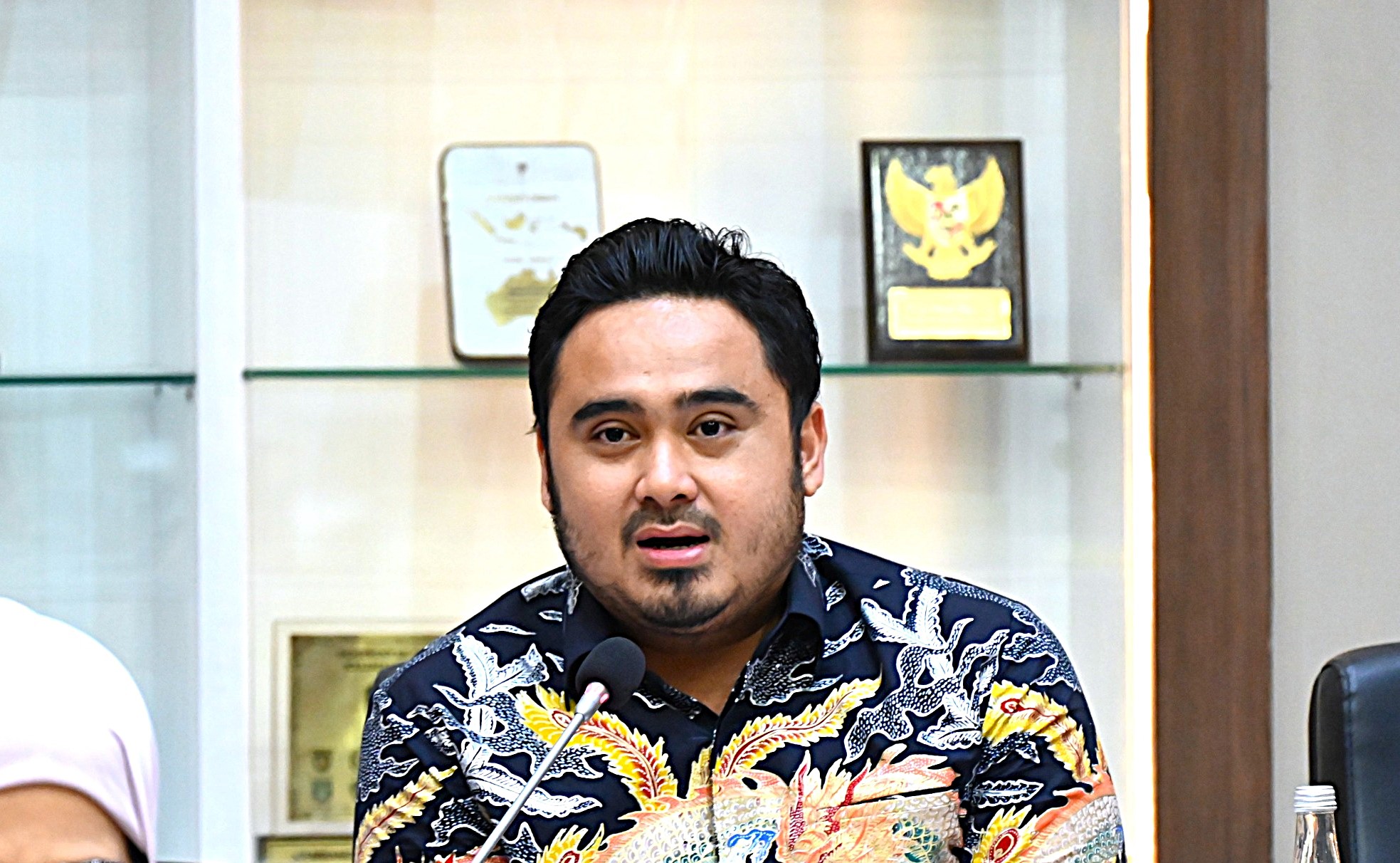 Anggota Badan Legislasi DPR RI, Ahmad Irawan saat dalam Pleno di Ruang Rapat Baleg, Gedung Nusantara I, DPR RI, Senayan, Jakarta, Rabu (5/11/2025). Foto : Geraldi/Andri.