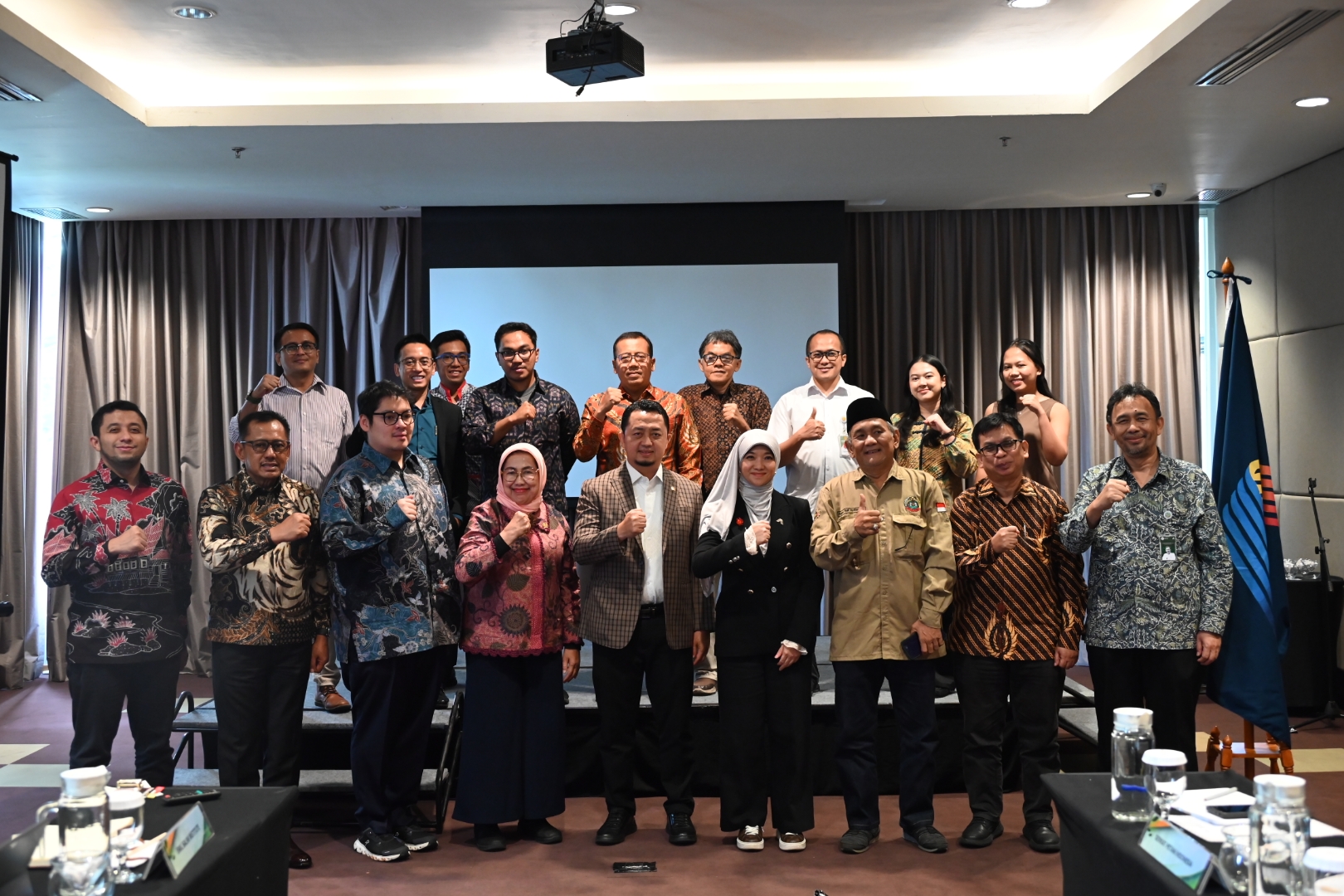 Ketua BKSAP DPR RI, Syahrul Aidi Maazat dalam National FGD on ASEAN Guidelines on Promoting Responsible Investment in Food, Agriculture, and Forestry (ASEAN-RAI) di Bogor, Jawa Barat, Rabu (26/11/2025). Foto : We/Andri.