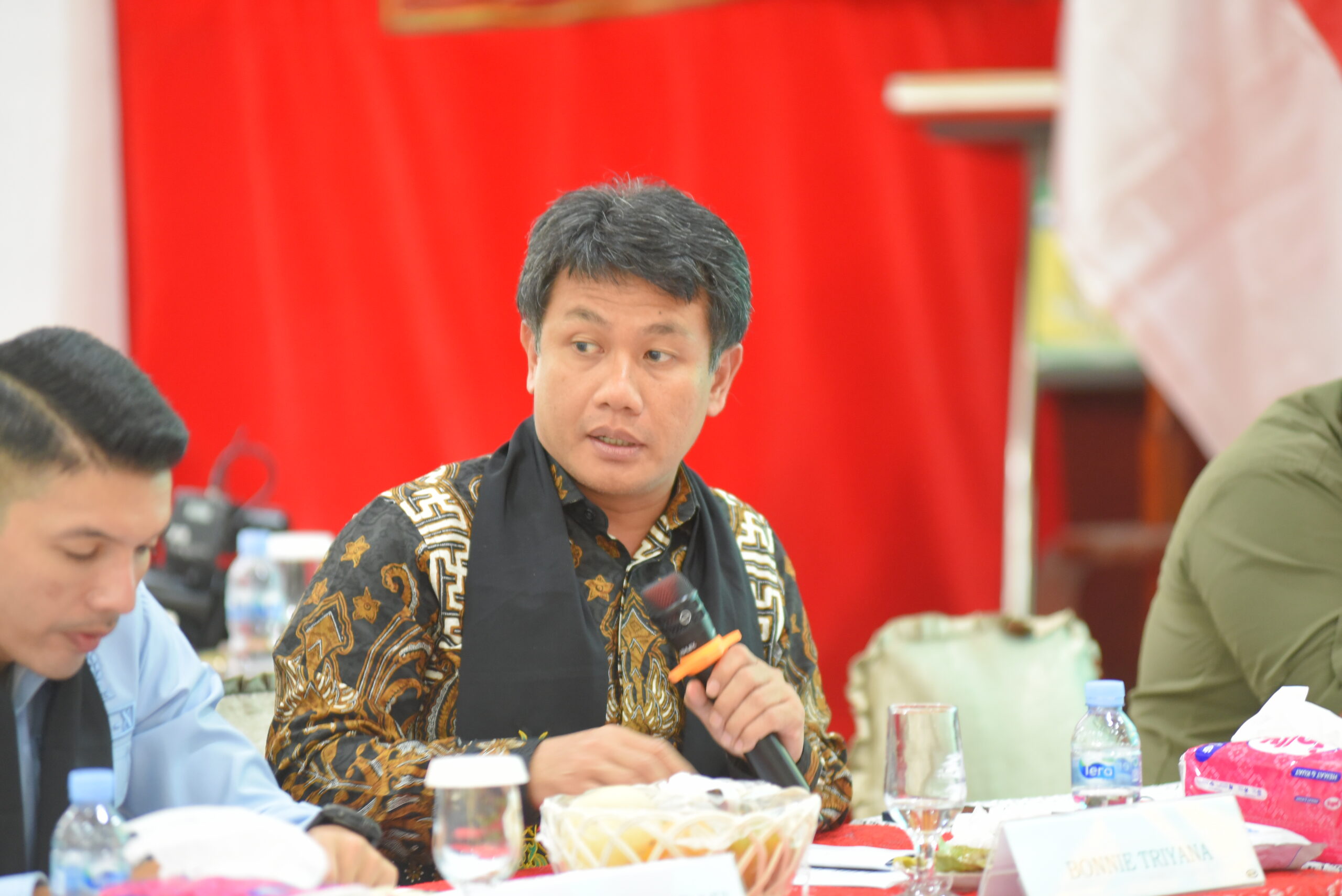Anggota Komisi X DPR RI, Bonnie Triyana, saat mengikuti Kunjungan Kerja Panja Pelestarian Cagar Budaya Komisi X, di Aceh Besar, Aceh, Rabu (12/11/2025). Foto: Singgih/vel.