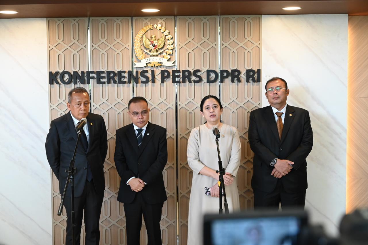 Ketua DPR RI Puan Maharani saat konferensi pers usai membuka Masa Persidangan II Tahun Sidang 2025-2026 dalam Rapat Paripurna, di Gedung Nusantara II, Senayan, Jakarta, Selasa (4/11/2025). Foto: Sari/vel.