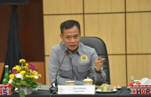 Anggota BAKN DPR RI, Eka Widodo, saat mengikuti Kunjungan Kerja Spesifik (Kunspek) ke kantor perwakilan Badan Pemeriksa Keuangan (BPK) Provinsi Sumatera Utara, Senin (24/11/2025). Foto: Anju/vel.