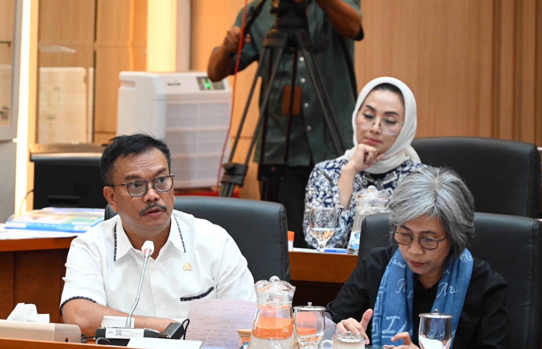 Anggota Komisi IX DPR RI Edy Wuryanto dalam rapat Panja Jaminan Kesehatan Nasional di Gedung Nusantara I, Senayan, Jakarta, Kamis (13/11/2025). Foto : Septamares/Andri.