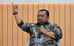 Anggota DPR RI Yanuar Arif Wibowo dalam Diskusi Refleksi Akhir Tahun 2025 yang digelar Biro Pemberitaan Parlemen DPR RI bersama KWP di Gedung Nusantara I, DPR RI, Senayan, Jakarta, Senin (2/12/2025). Foto : Karisma/Andri.