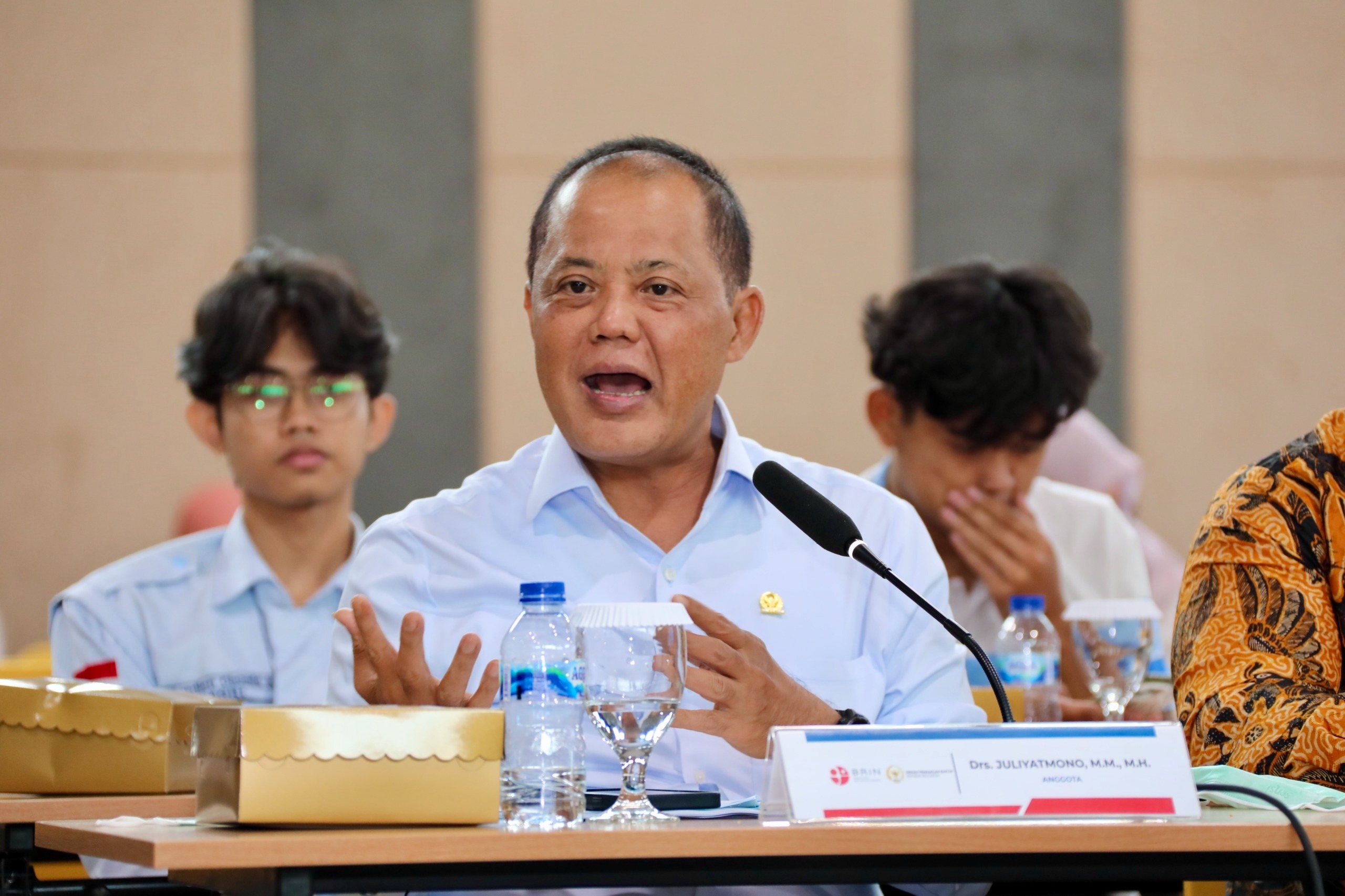 Anggota Komisi X DPR RI, Juliyatmono saat kunjungan kerja di Kabupaten Sleman, Daerah Istimewa Yogyakarta, Rabu (3/12/2025). Foto: Ulfi/oji.