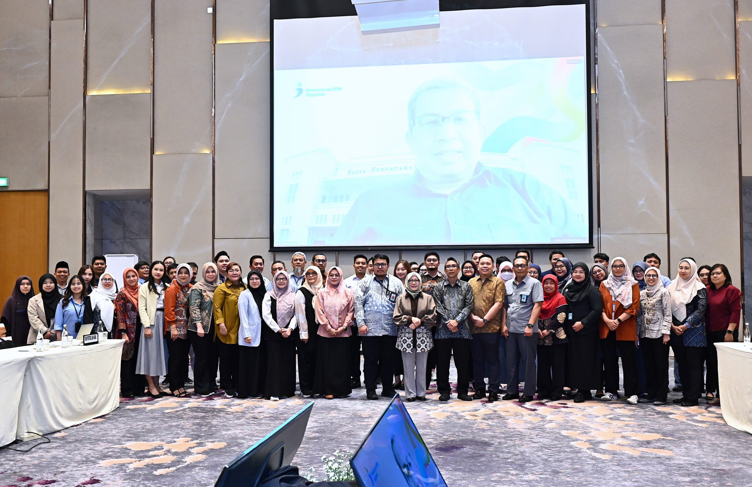 Kepala Biro Perencanaan dan Organisasi Setjen DPR RI, Dewi Pusporini, usai mengikuti Rapat Kerja Penyelarasan Sasaran Strategis dan Perjanjian Kinerja tahun 2026, Jakarta, Kamis (27/11/2026). Foto : Runi/Andri