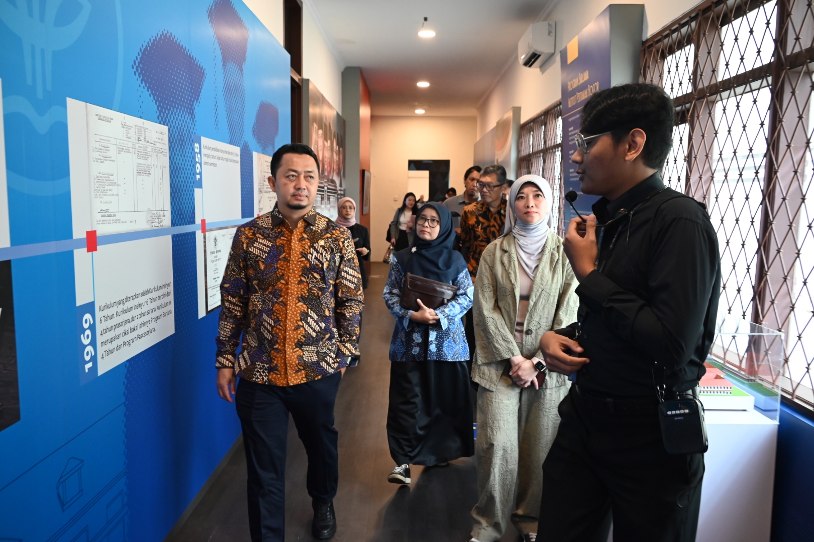 Ketua BKSAP DPR RI, Syahrul Aidi Maazat dalam 21st AIPA Roadshow di IPB University, Bogor, Jawa Barat, Kamis (27/11/2025). Foto : We/Andri