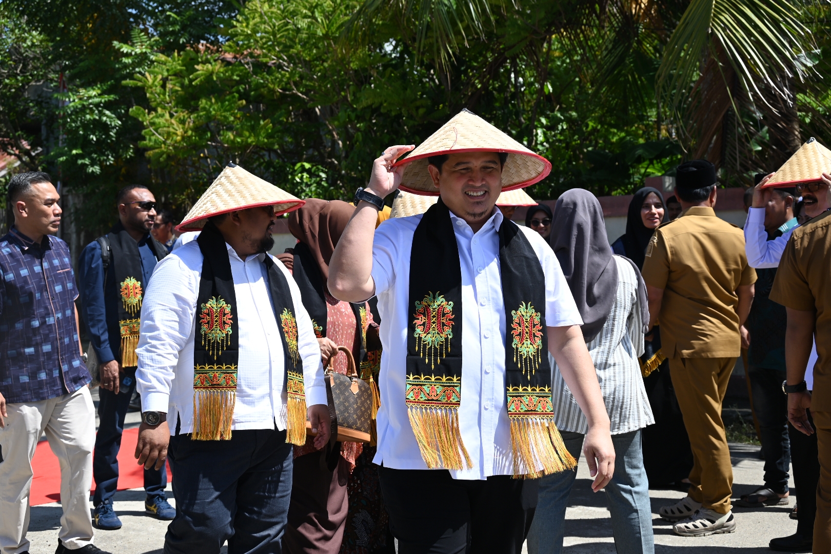 Wakil Ketua Komisi XIII DPR RI, Rinto Subekti, saat memimpin kunjungan spesifik Komisi XIII DPR ke Gampong Wisata Nusa, Aceh Besar, Provinsi Aceh, Senin (1/12/2025). Foto: Wilga/vel.