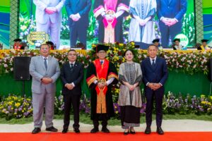 Ketua DPR RI Puan Maharani saat menghadiri pengukuhan Wakil Ketua DPR Adies Kadir sebagai Profesor Kehormatan Bidang Hukum di Universitas Islam Sultan Agung, Sabtu (29/11/2025). Foto: Ist/vel.