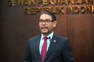 Anggota Komisi III DPR RI, M. Nasir Djamil dalam sidang Pengujian Materiil UU MK terhadap UUD NRI Tahun 1945 dalam Perkara Nomor 210/PUU-XXIII/2025 Kompleks Parlemen, Senayan, Jakarta, Kamis (29/1/2026). Foto: Septamares/Mahendra.