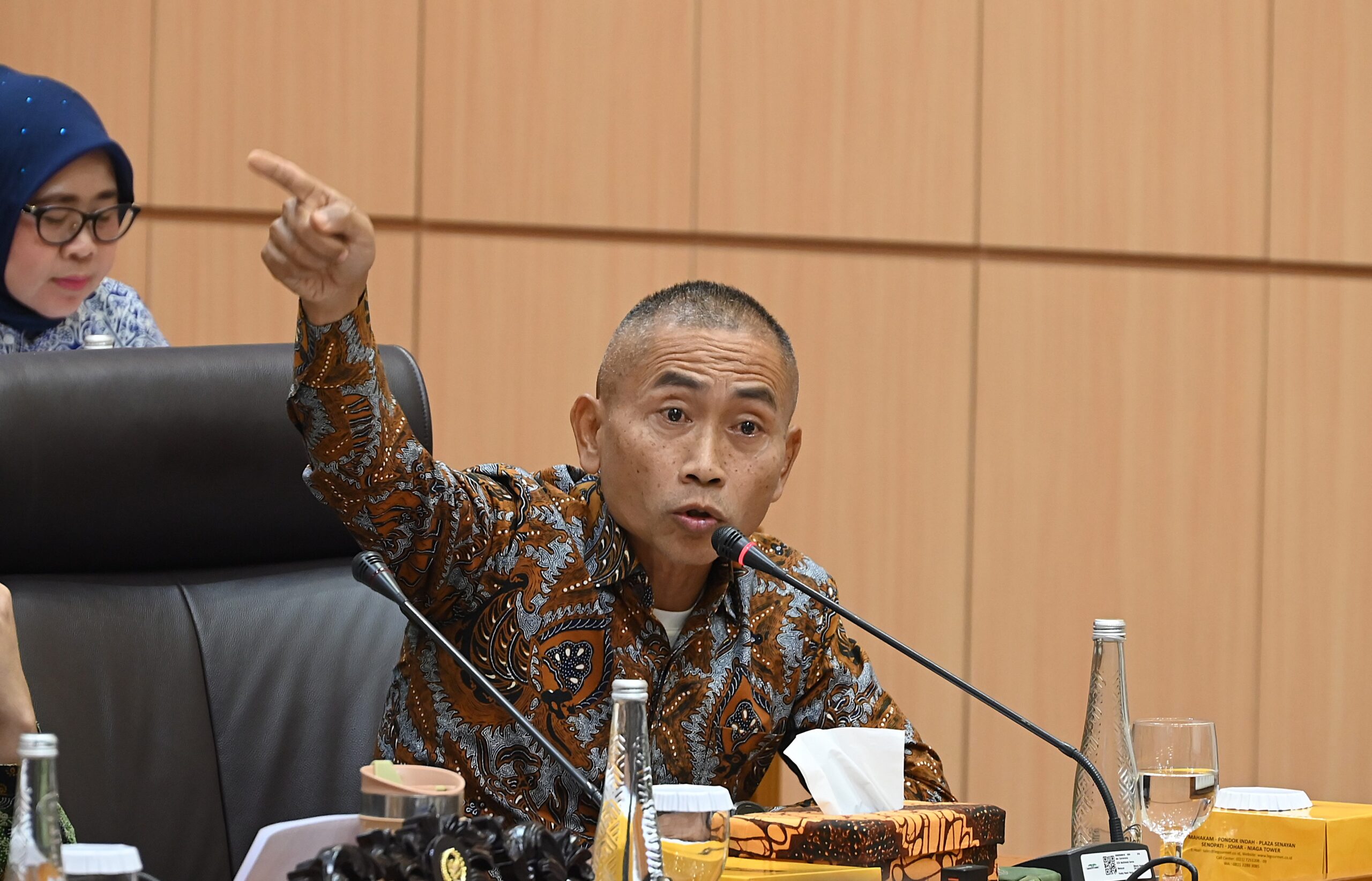 Anggota Komisi VII DPR RI, Yoyok Riyo Sudibyo dalam rapat kerja Komisi VII bersama Kementerian UMKM di Gedung Nusantara I, Senayan, Jakarta, Selasa (20/1/2026), Foto : Ajeng/Andri.